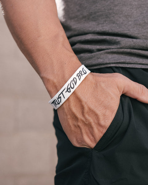 WHITE TGB ELASTIC WRISTBAND