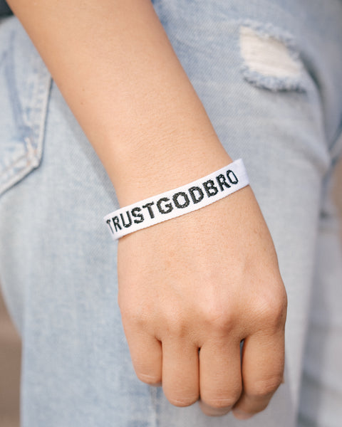 WHITE TGB ADJUSTABLE BRACELET