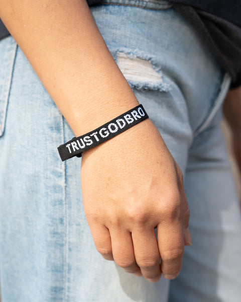 BLACK TGB ADJUSTABLE BRACELET
