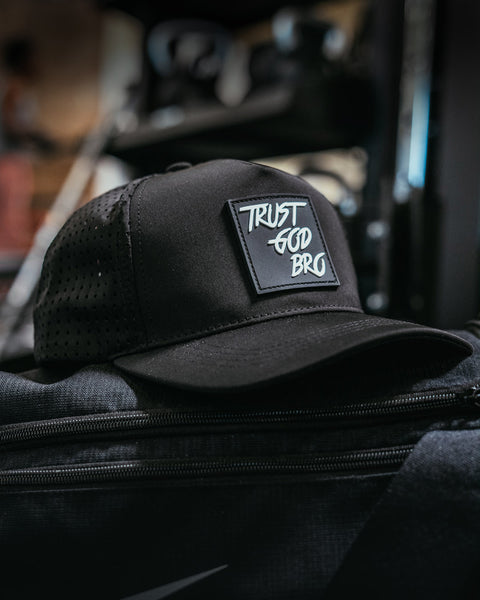 "Classic" Black | Performance Snap-Back Hat