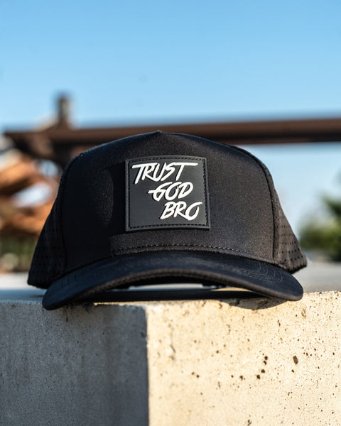 "Classic" Black | Performance Snap-Back Hat