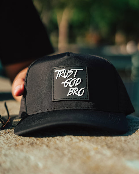 "Classic" Black | Performance Snap-Back Hat